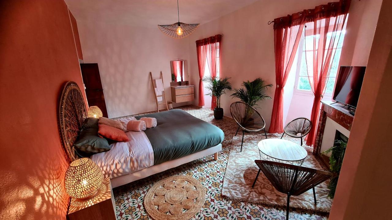 Bed and Breakfast Lou Mouli Di Baou Labeaume Exterior foto